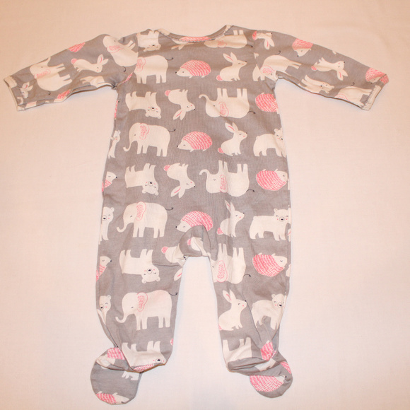 Unisex gray pajama by carters just one you/size 3m - Picture 2 of 3
